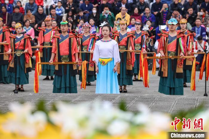 賭波：貴州務川擧行第十五屆仡佬族祭天朝祖祭祀大典